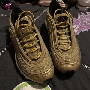 Nike Air Max 97 metallic gold